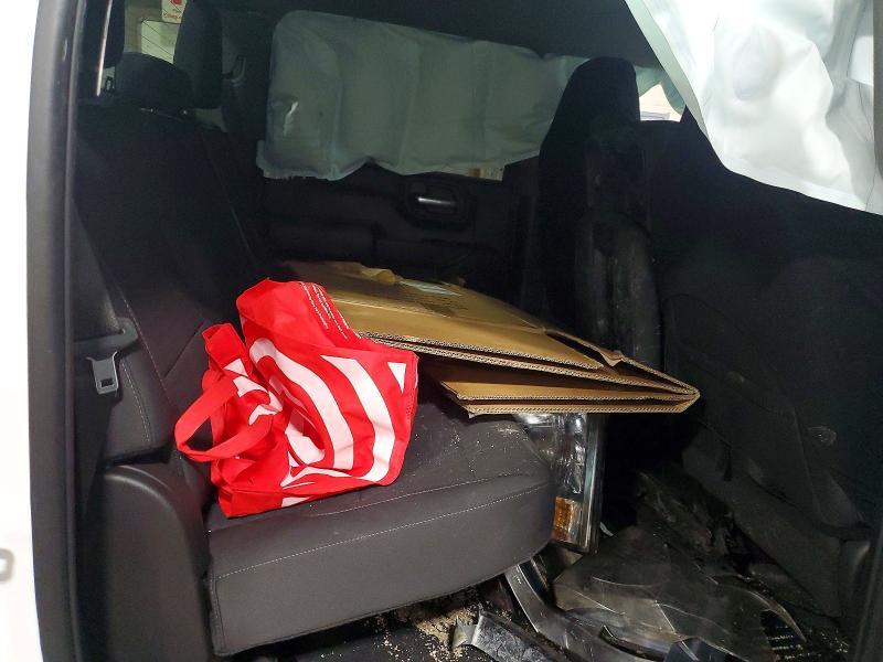 2025 Chevrolet Silverado K1500 Custom