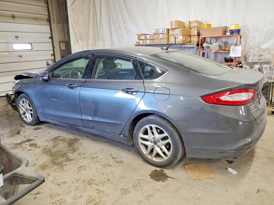 2016 Ford Fusion se