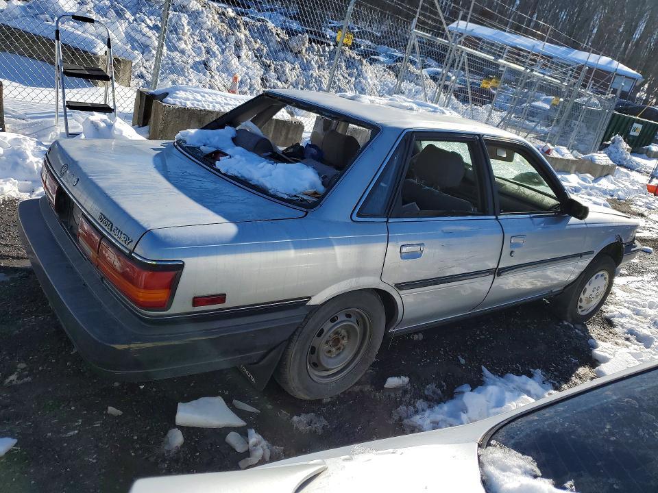 1990 Toyota Camry dlx