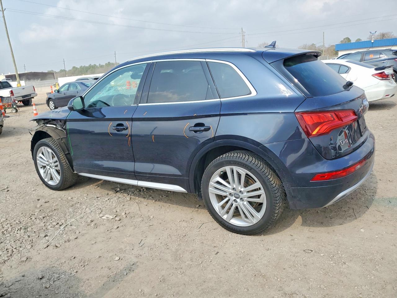 2018 Audi Q5 Premium Plus