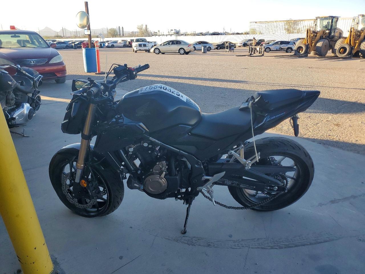 2022 Honda CB500 FA