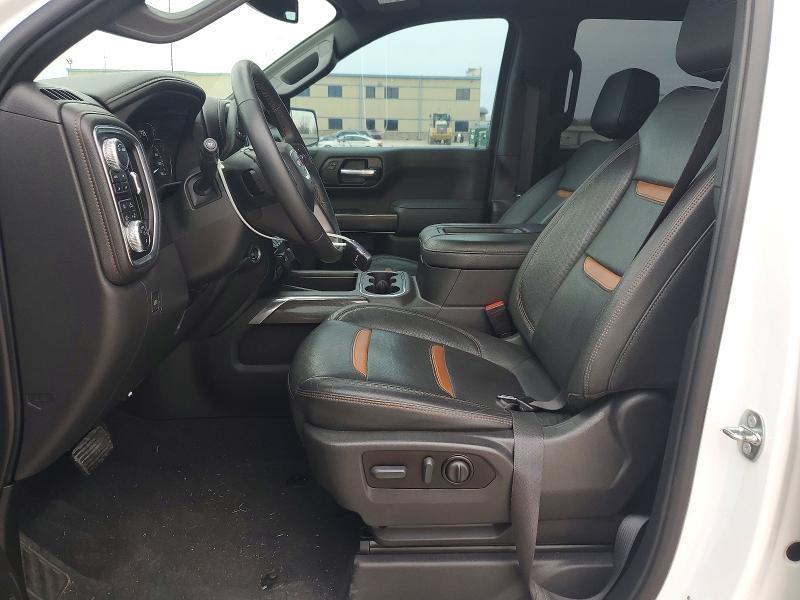 2022 GMC Sierra Limited K1500 AT4