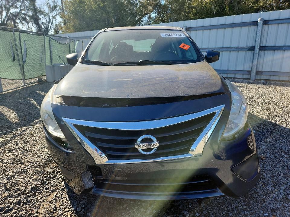 2017 Nissan Versa s