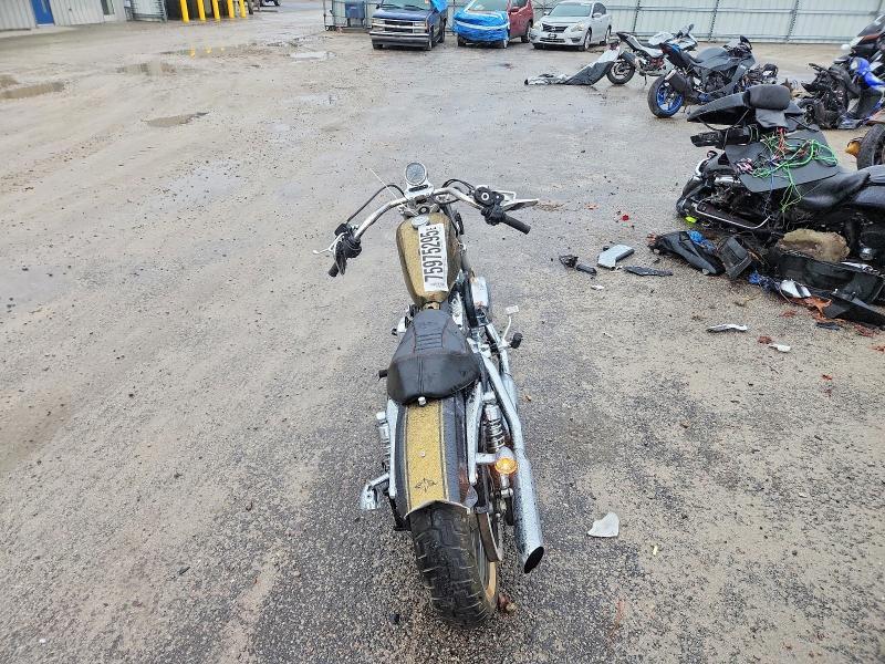 2013 Harley-Davidson XL1200 V