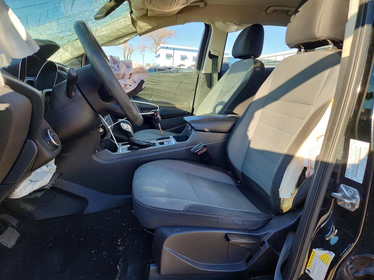 2017 Ford Escape s