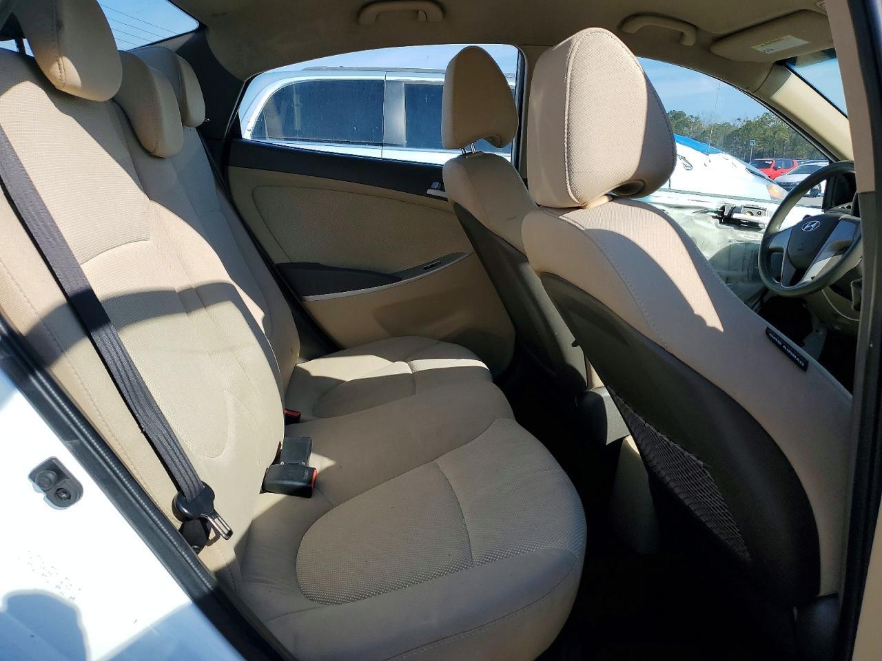 2014 Hyundai Accent gls