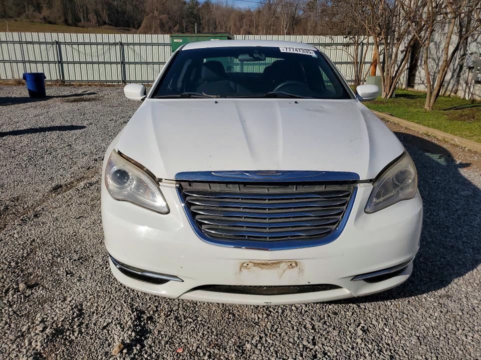 2012 Chrysler 200 lx