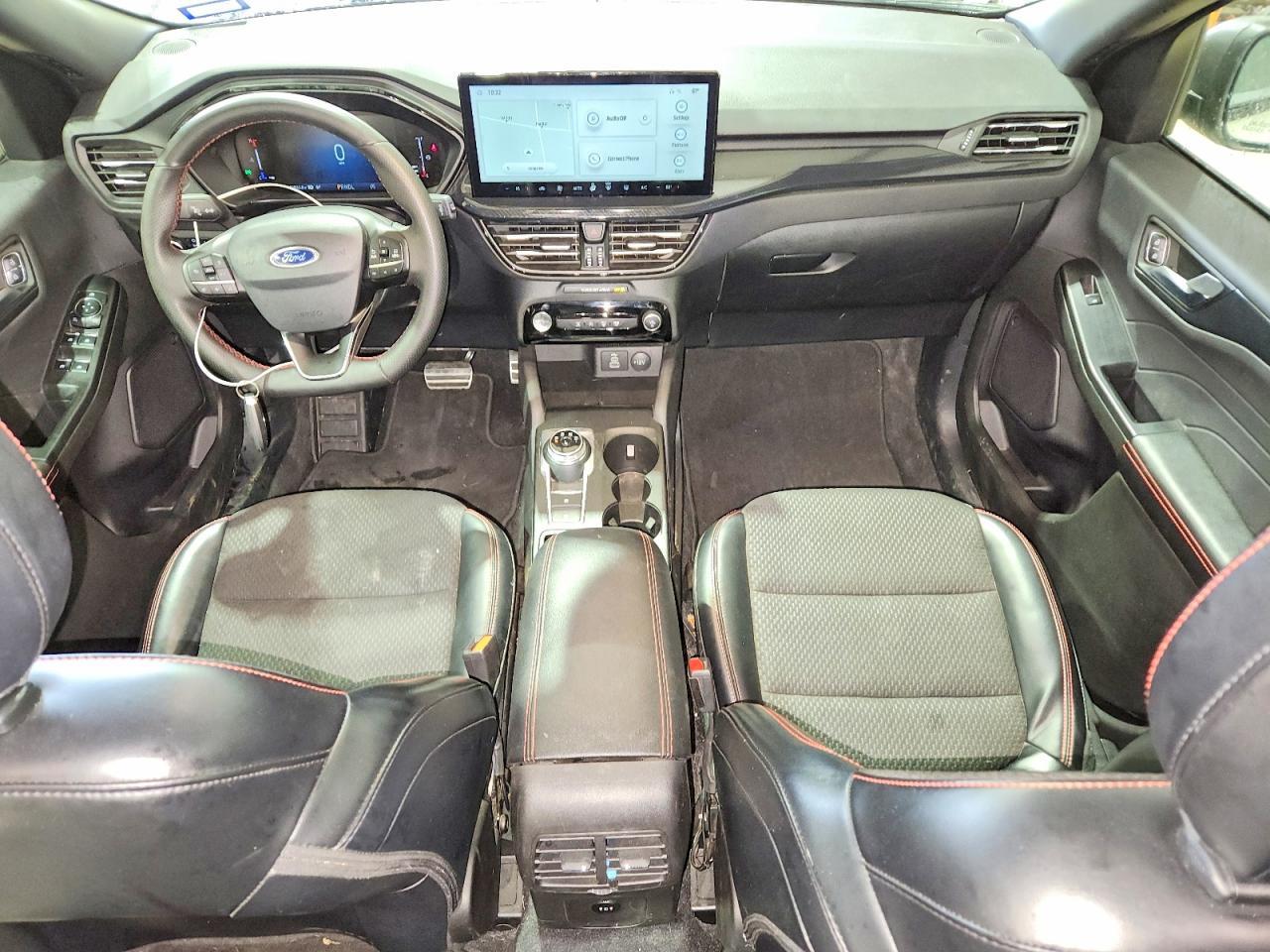 2024 Ford Escape st Line