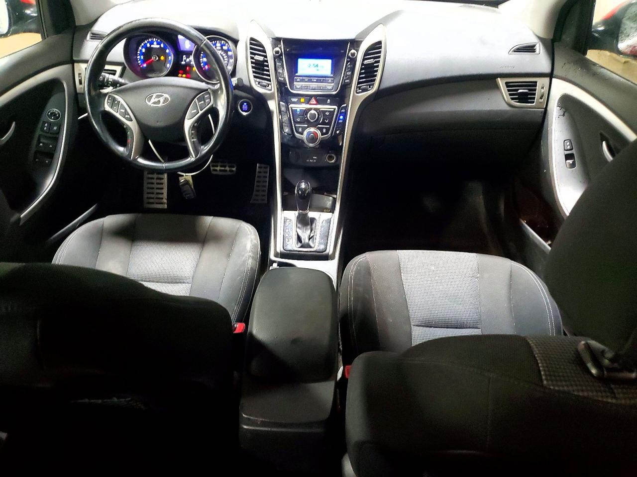 2016 Hyundai Elantra gt Base