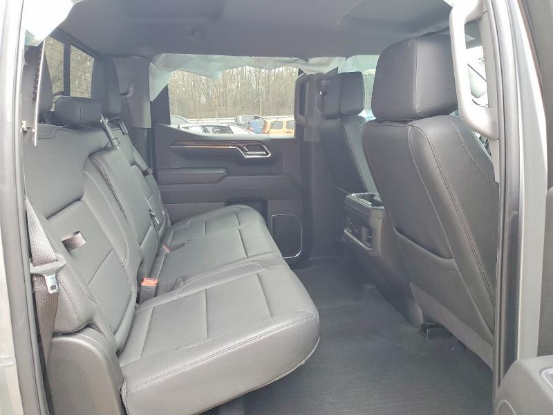 2025 Chevrolet Silverado K1500 LT Trail Boss