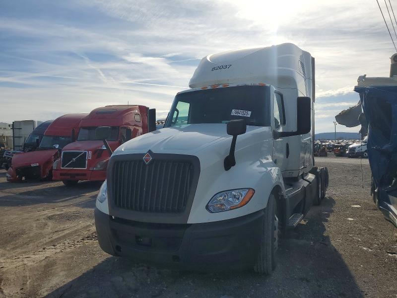 2022 International Lt625-semi Truck