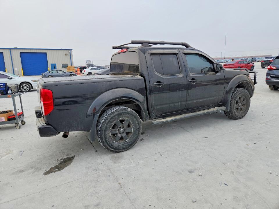 2011 Nissan Frontier s