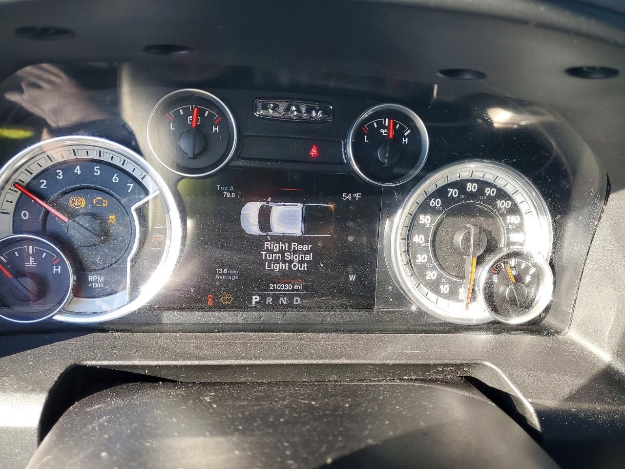 2016 Dodge Ram 1500 slt