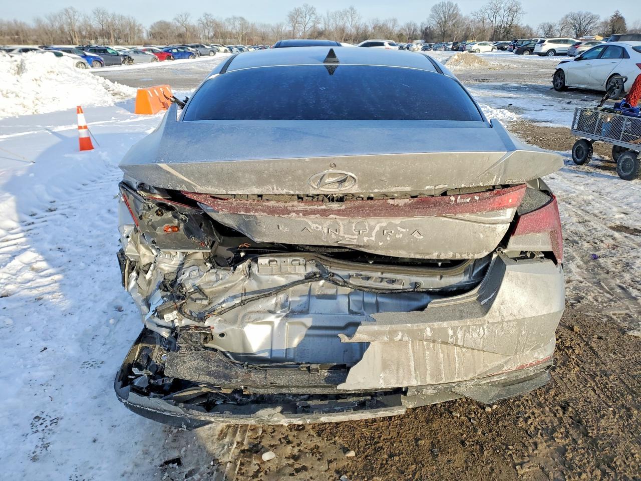 2021 Hyundai Elantra se