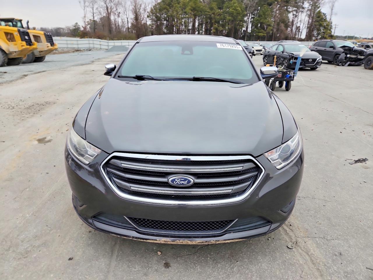 2017 Ford Taurus Limited
