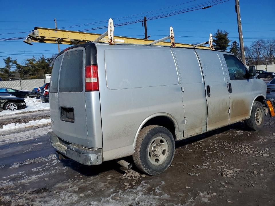 2016 Chevrolet Express 2500 Cargo Utility / Service Van