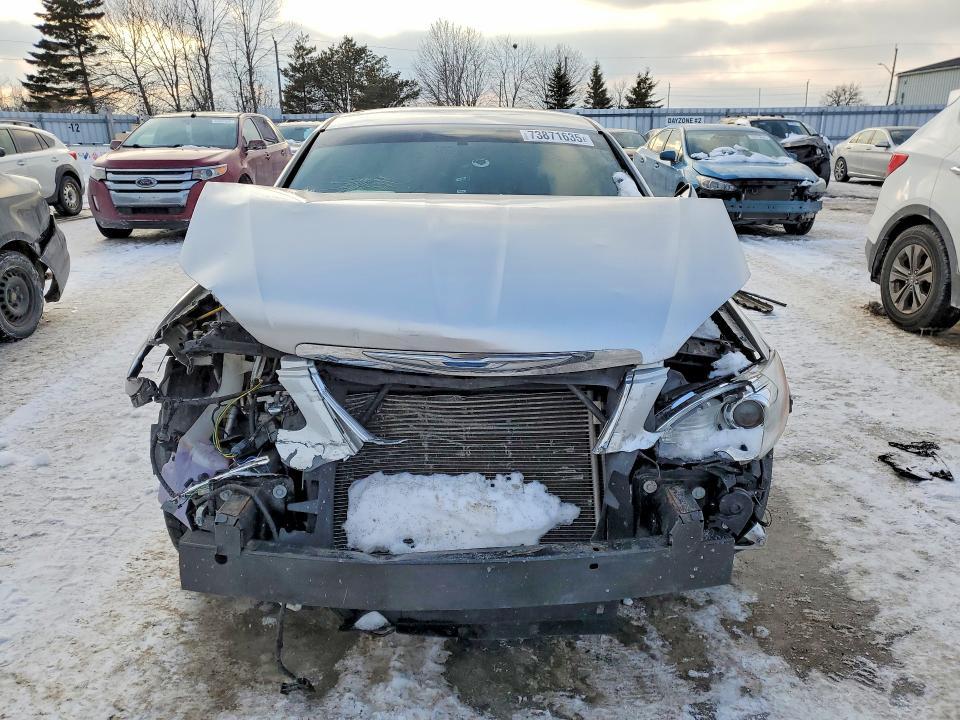 2012 Chrysler 200 lx
