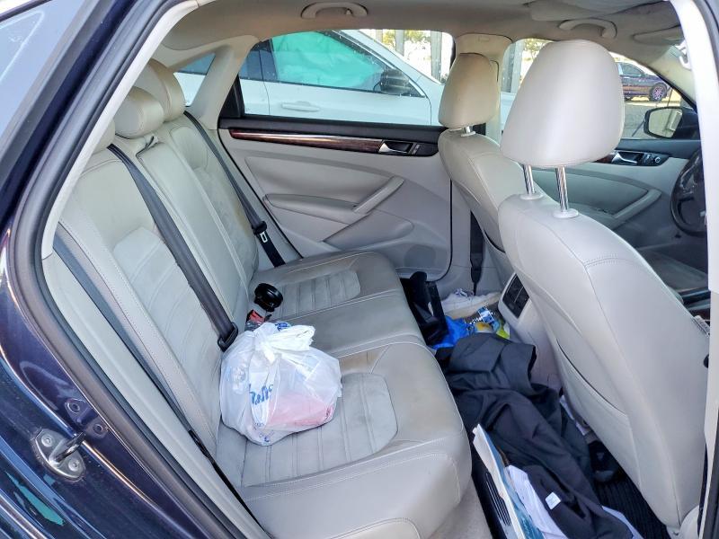 2013 Volkswagen Passat sel