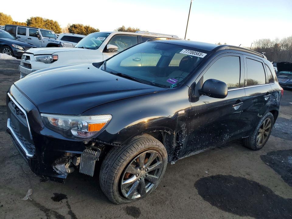 2013 Mitsubishi Outlander Sport le
