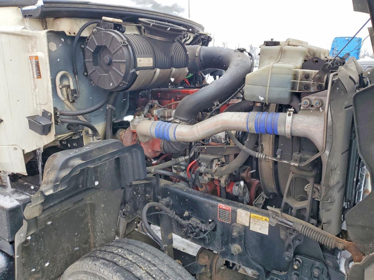 2014 Mack 400 GU400