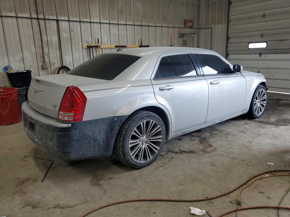2010 Chrysler 300 s
