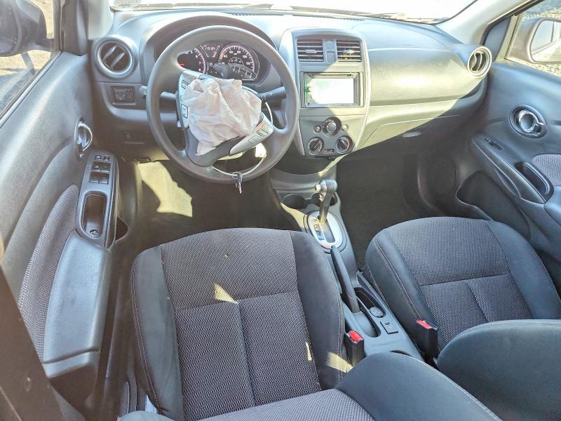 2016 Nissan Versa 1.6 sv