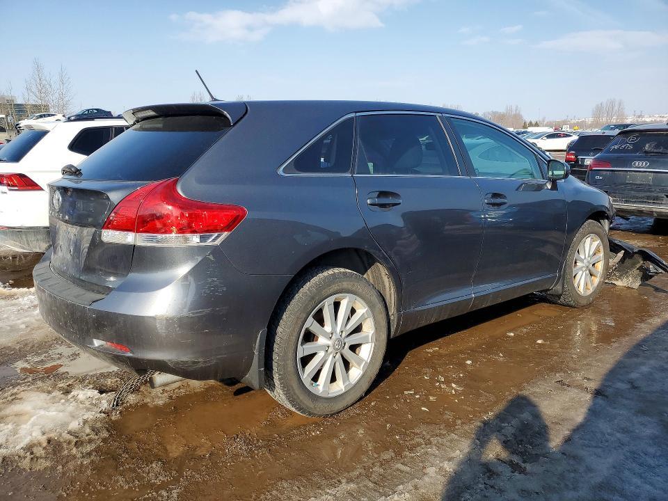 2012 Toyota Venza le