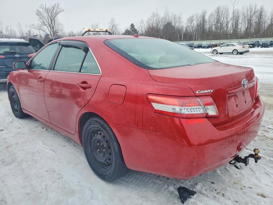 2011 Toyota Camry le
