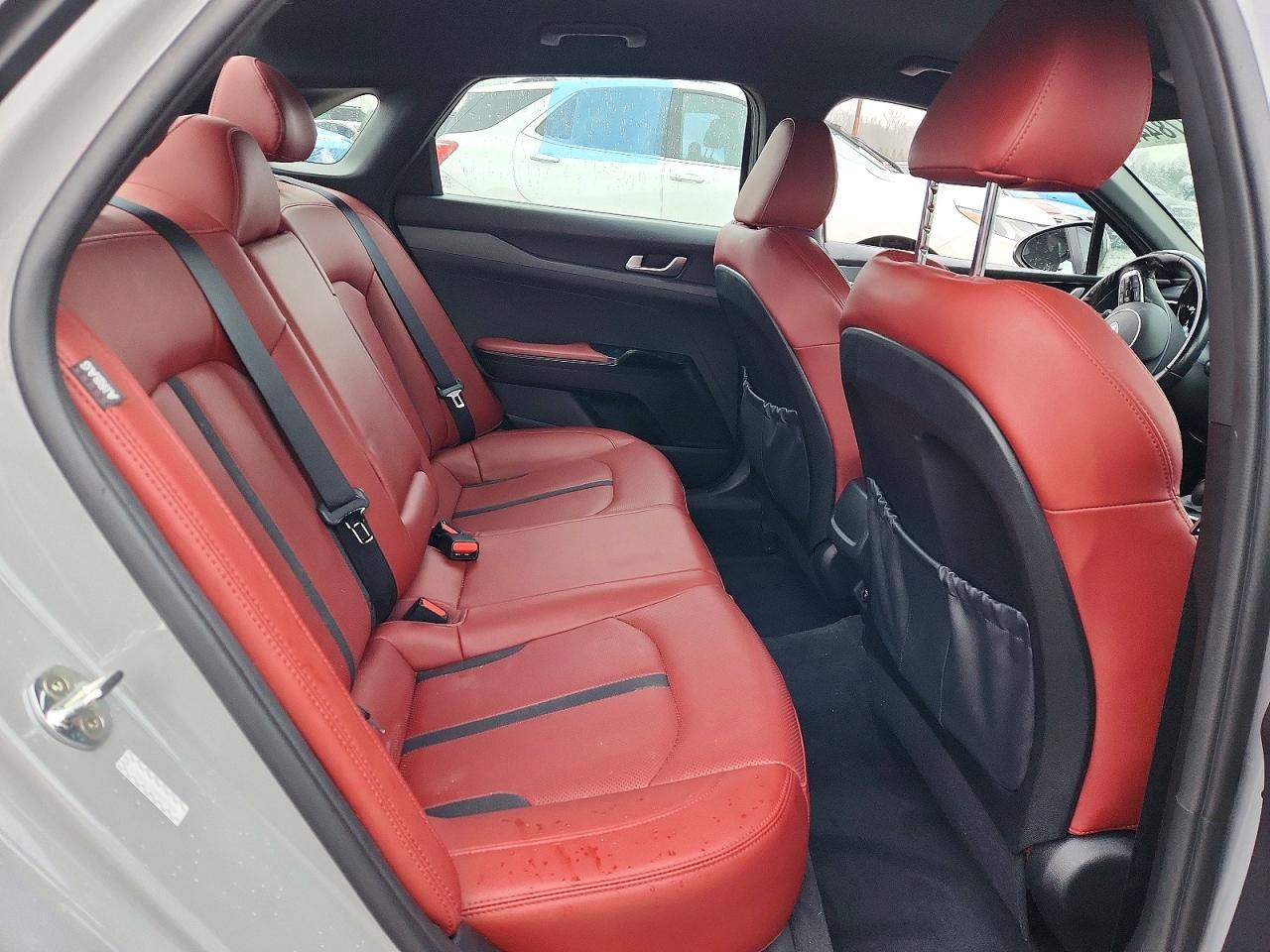 2021 KIA K5 gt Line