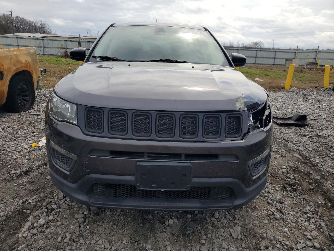 2017 Jeep Compass Sport