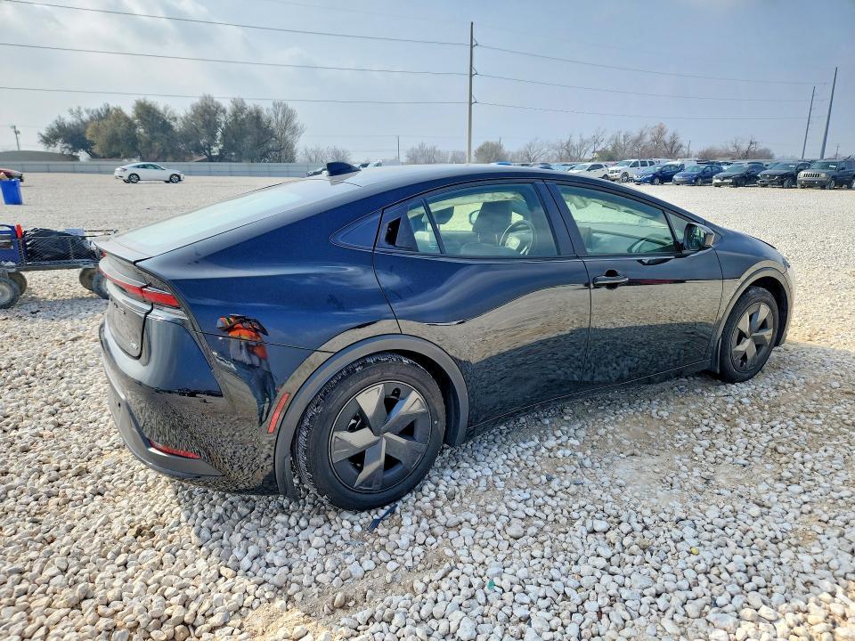 2024 Toyota Prius le