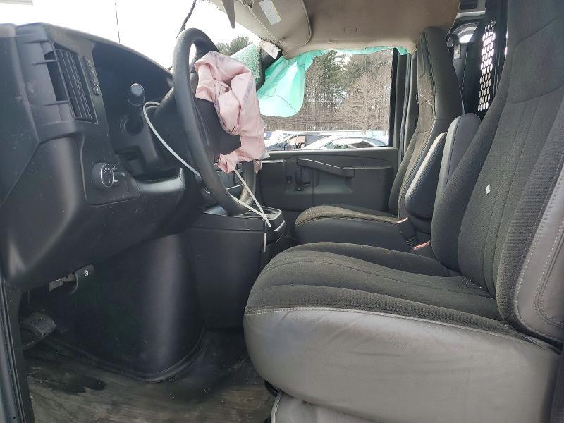 2022 Chev Rolet Express 2500 Utility / Service Van
