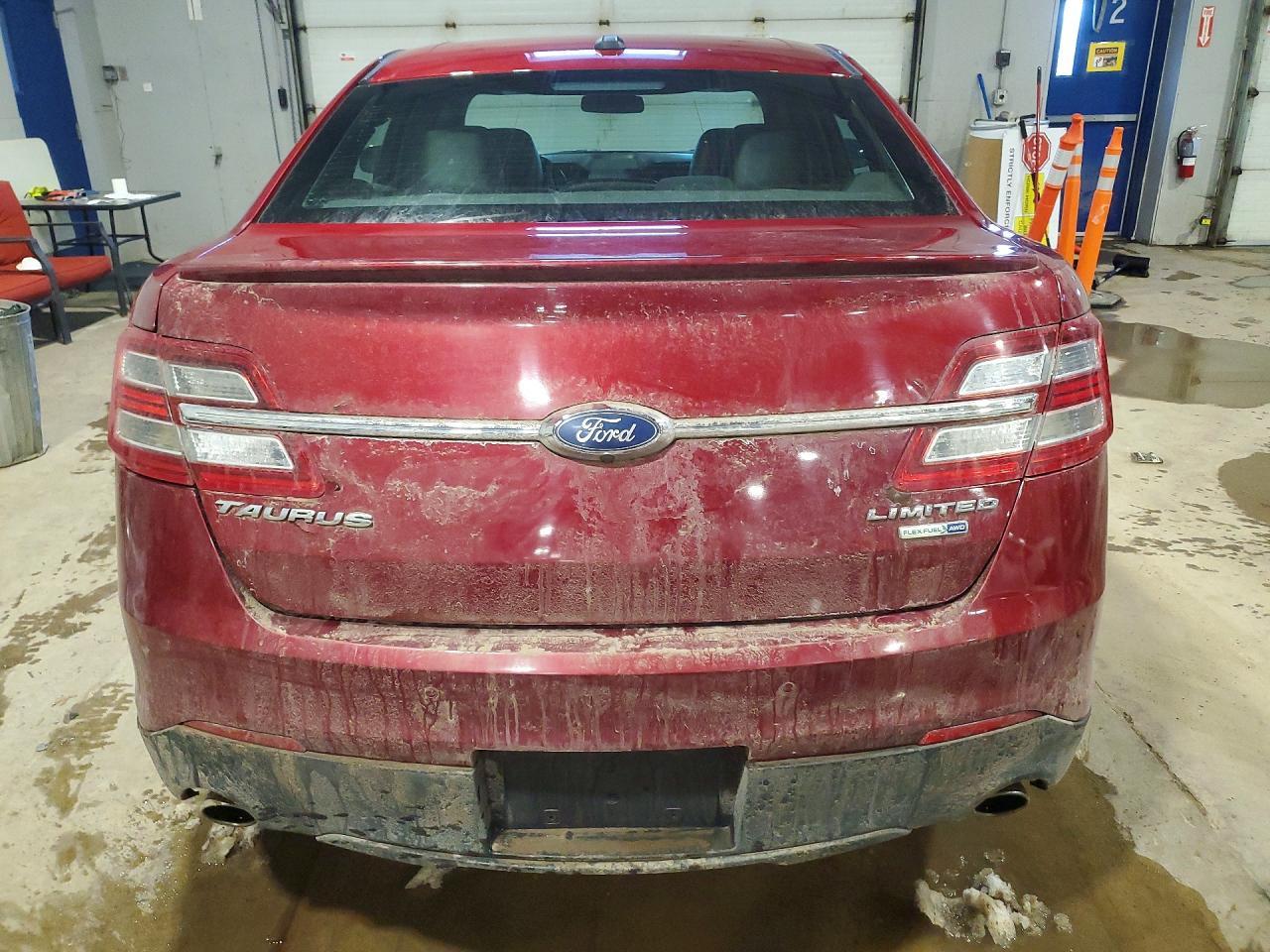 2018 Ford Taurus Limited