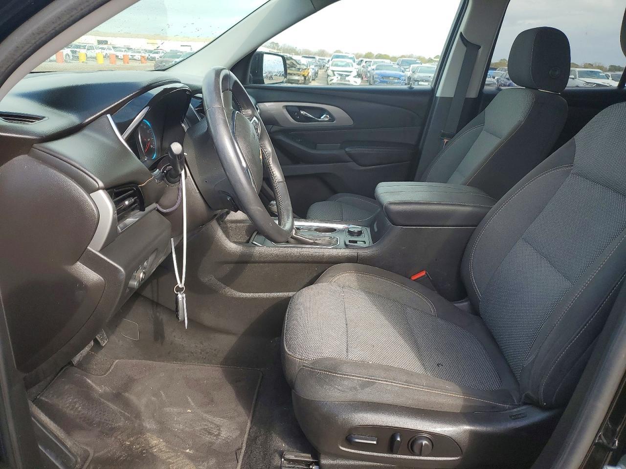 2018 Chevrolet Traverse lt