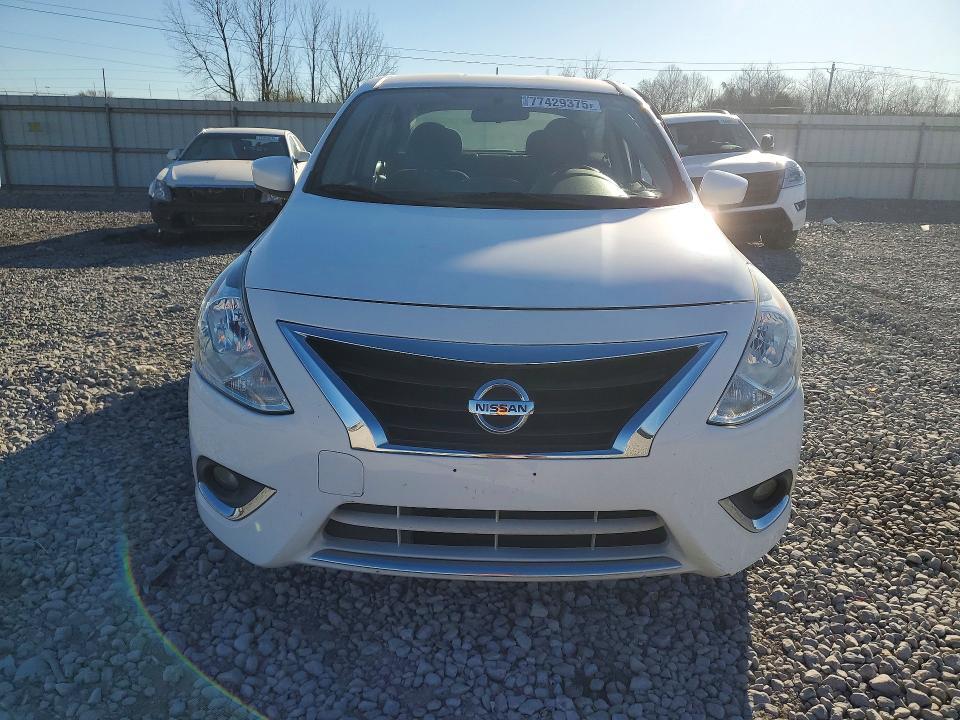 2018 Nissan Versa s