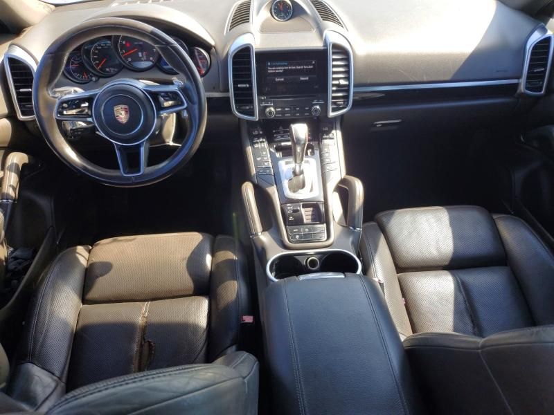 2017 Porsche Cayenne