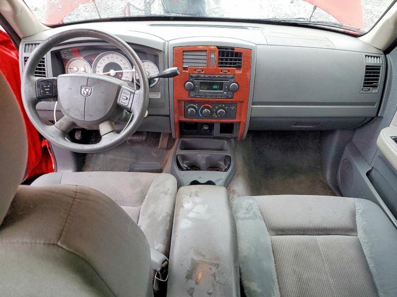 2005 Dodge Dakota Quad SLT