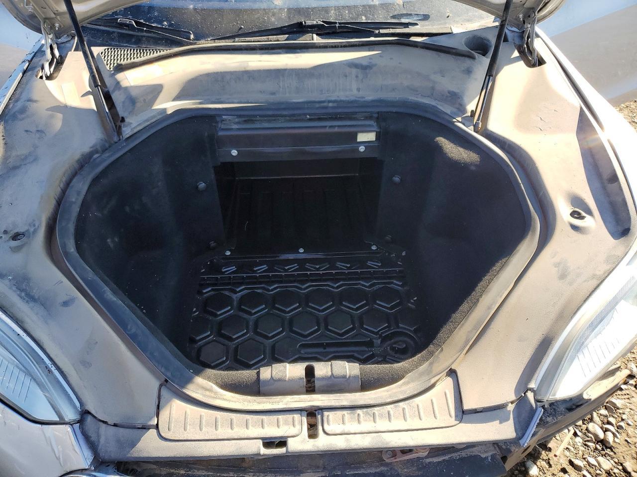 2013 Tesla Model s