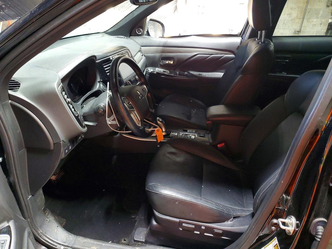 2020 Mitsubishi Outlander sel
