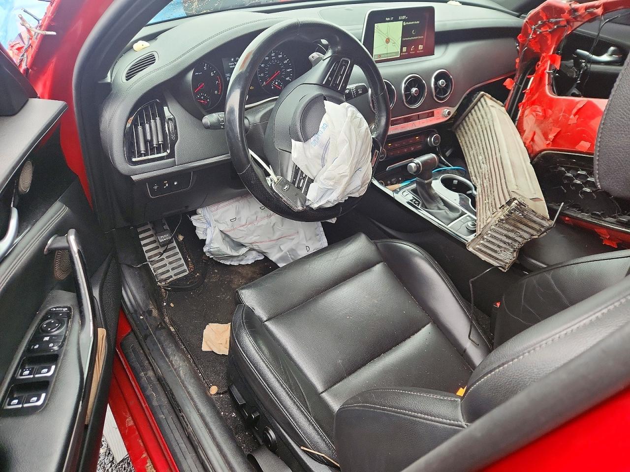 2021 KIA Stinger