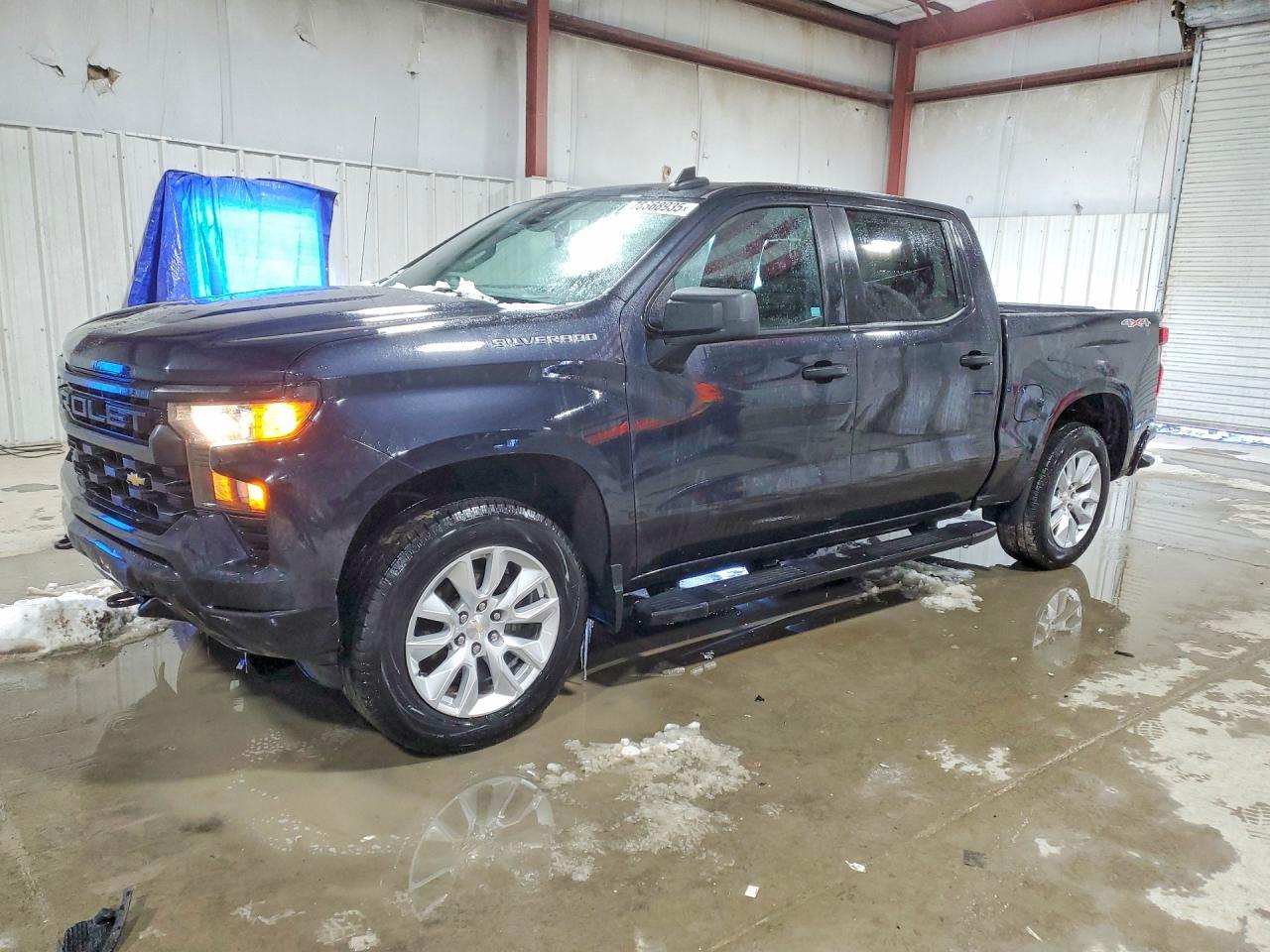 2022 Chevrolet Silverado K1500 Custom