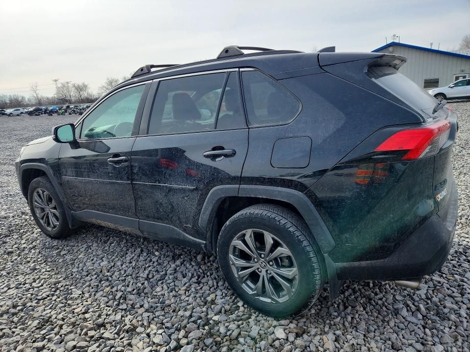 2022 Toyota Rav4 xle Premium