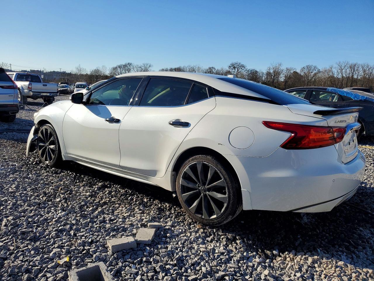 2016 Niss Maxima