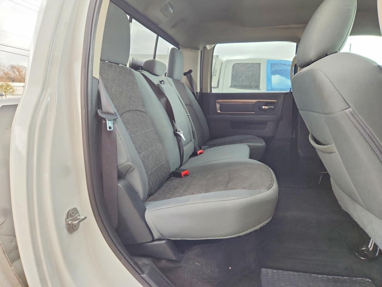 2017 Dodge Ram 1500 slt