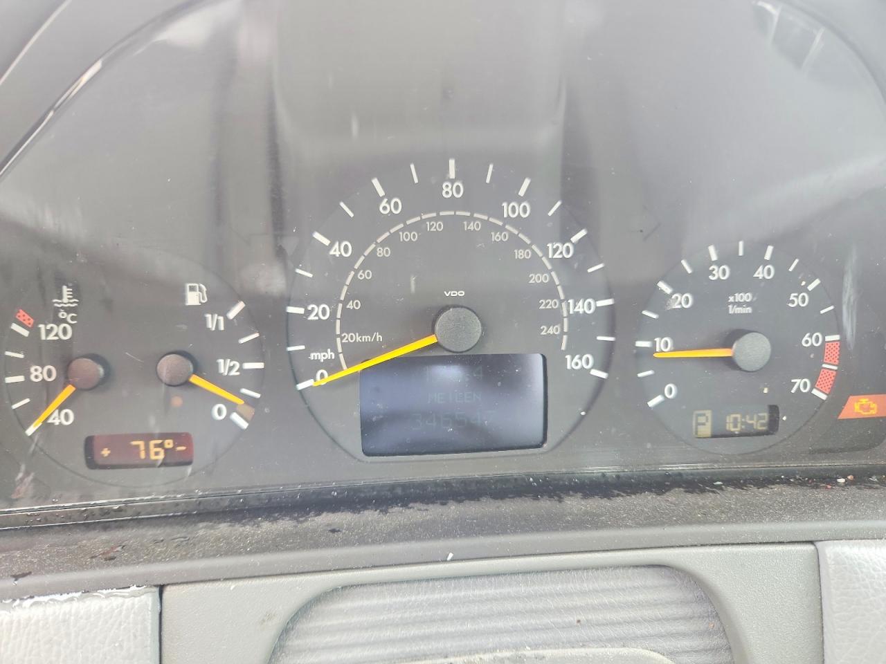 2002 Mercedes-Benz E 320
