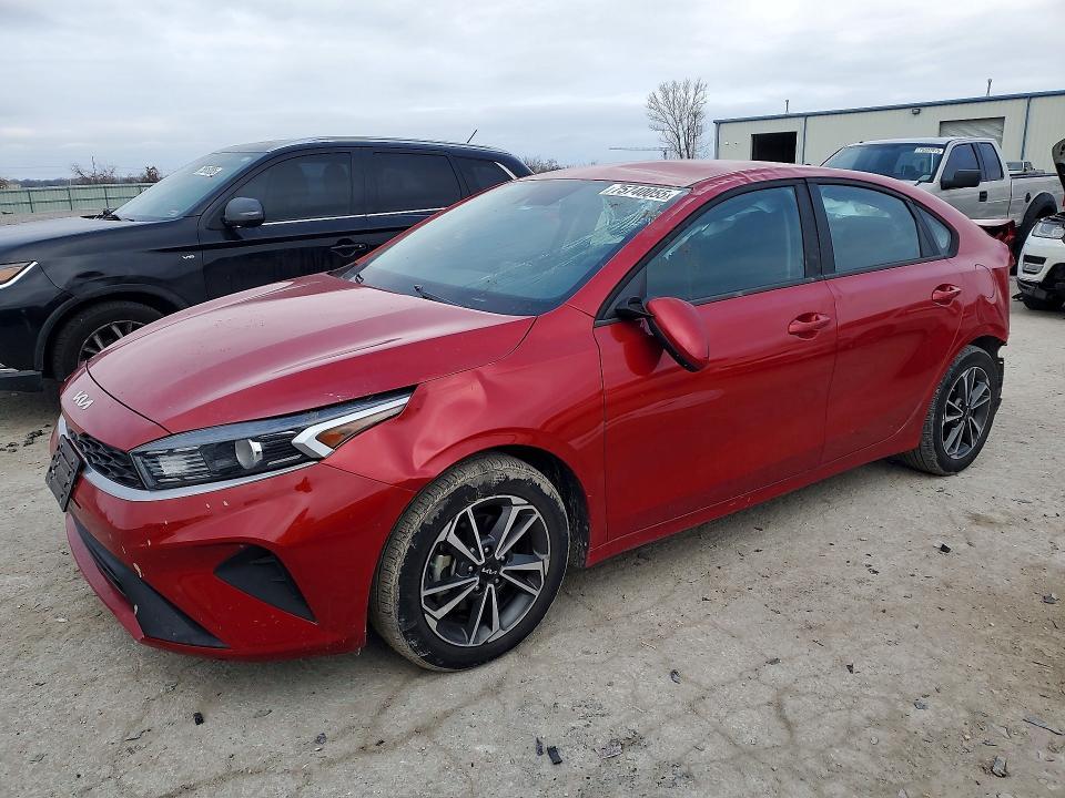 2023 KIA Forte lx