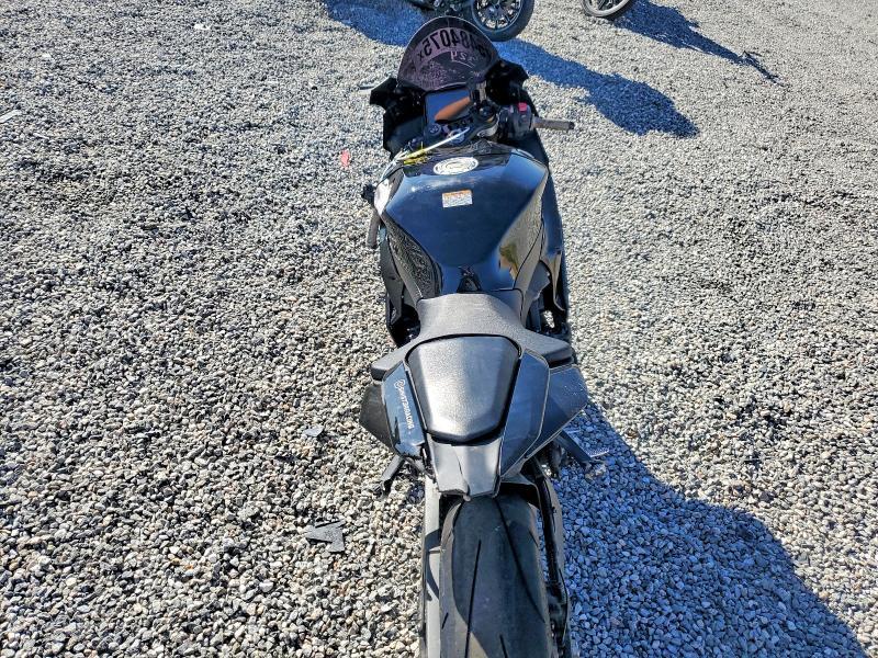 2025 Yama YZF890 C