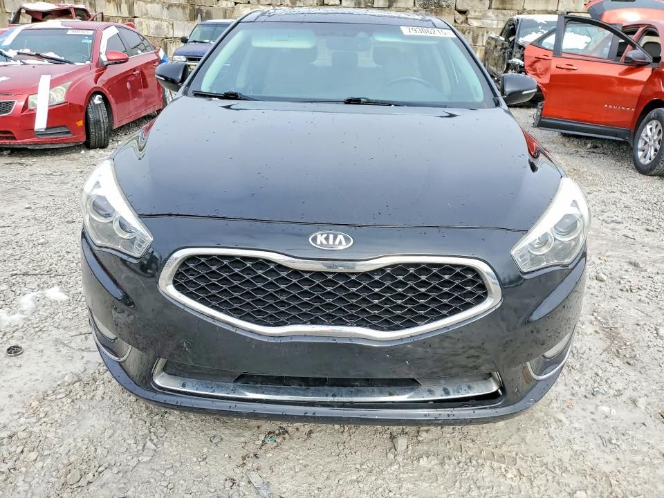 2014 KIA Cadenza Premium