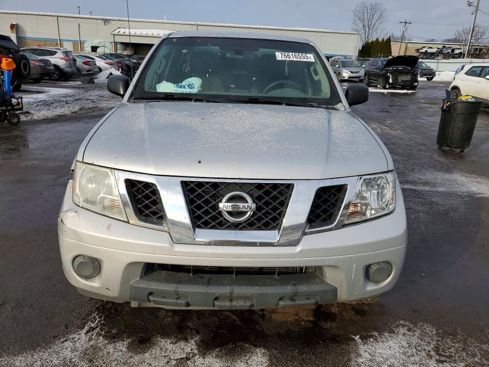 2012 Nissan Frontier s