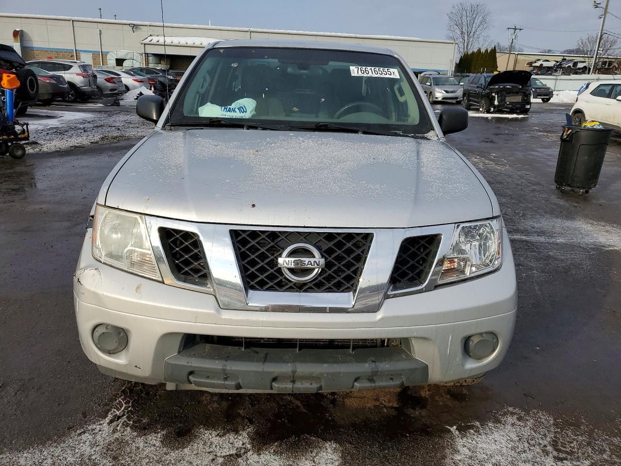 2012 Nissan Frontier s